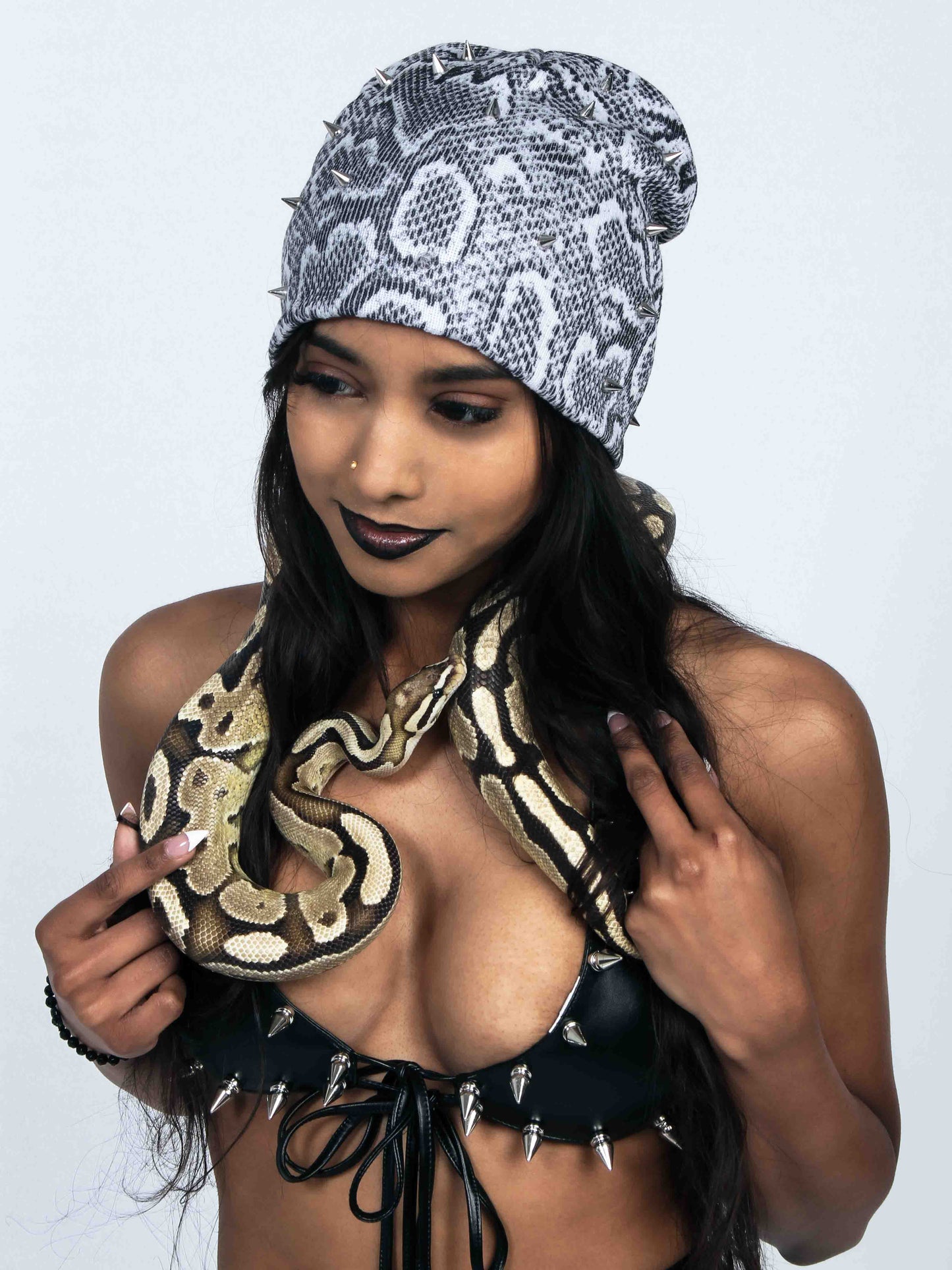 "Serpent" Spiked Beanie [WHITE]