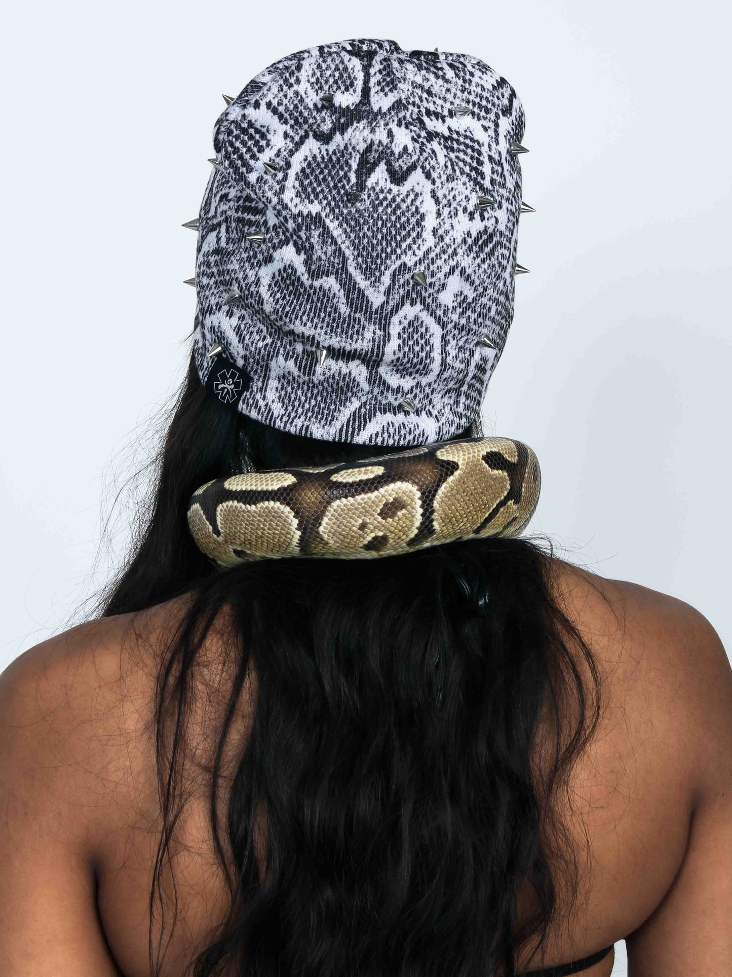 "Serpent" Spiked Beanie [WHITE]